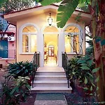 Hotel Astoria Garden 