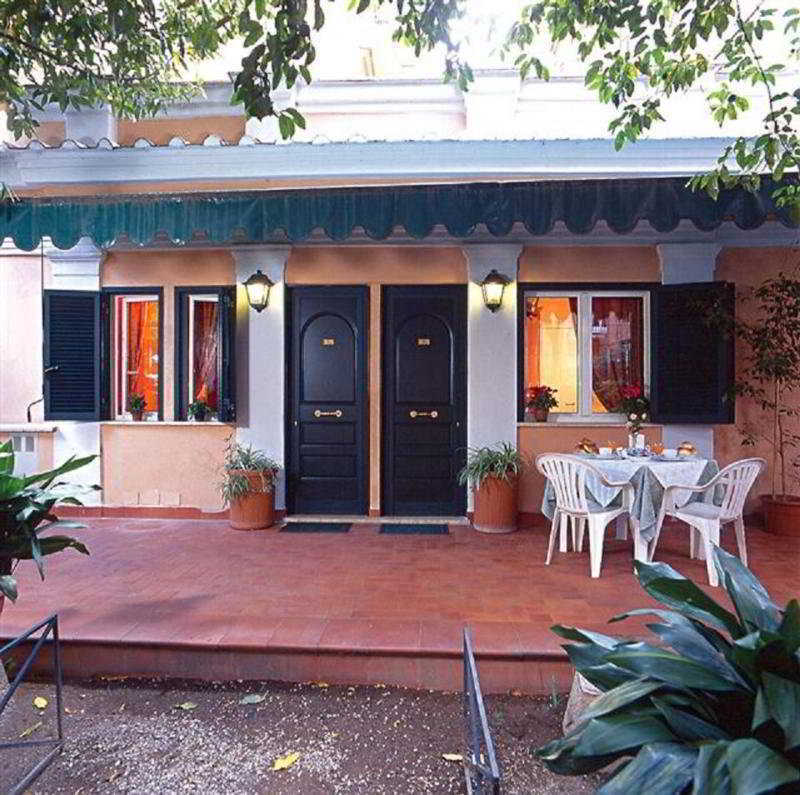Astoria Garden Rom